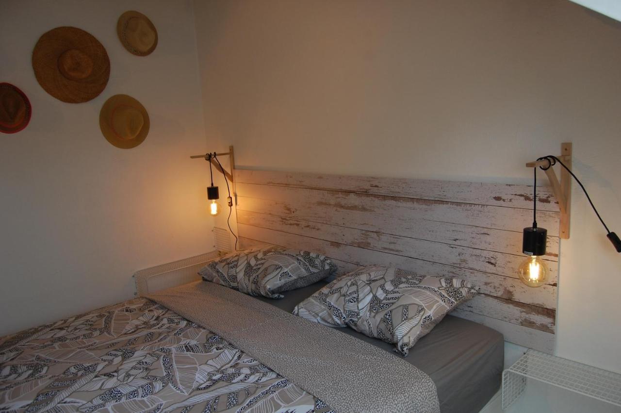 Appartement Fleurs Des Champs - Esc'Appart Рошфор Экстерьер фото