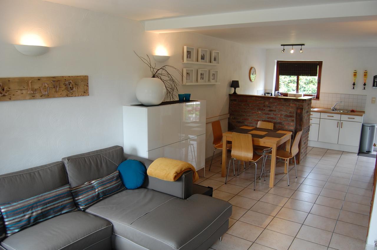 Appartement Fleurs Des Champs - Esc'Appart Рошфор Экстерьер фото
